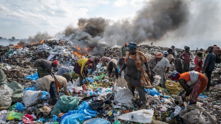 Africa Environmental Crisis & Unsustainable Fashion