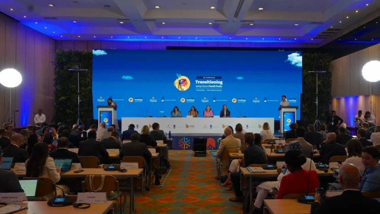 From Santa Marta to Tuvalu: Can the World Agree on a Fossil Fuel Exit Strategy?